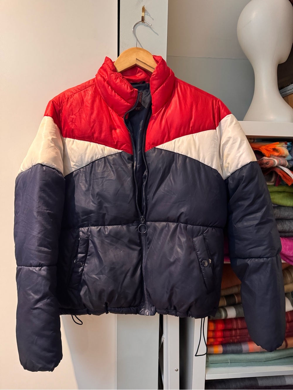 Cisono Los Angeles Colourblock Puffer Jacket – Size M